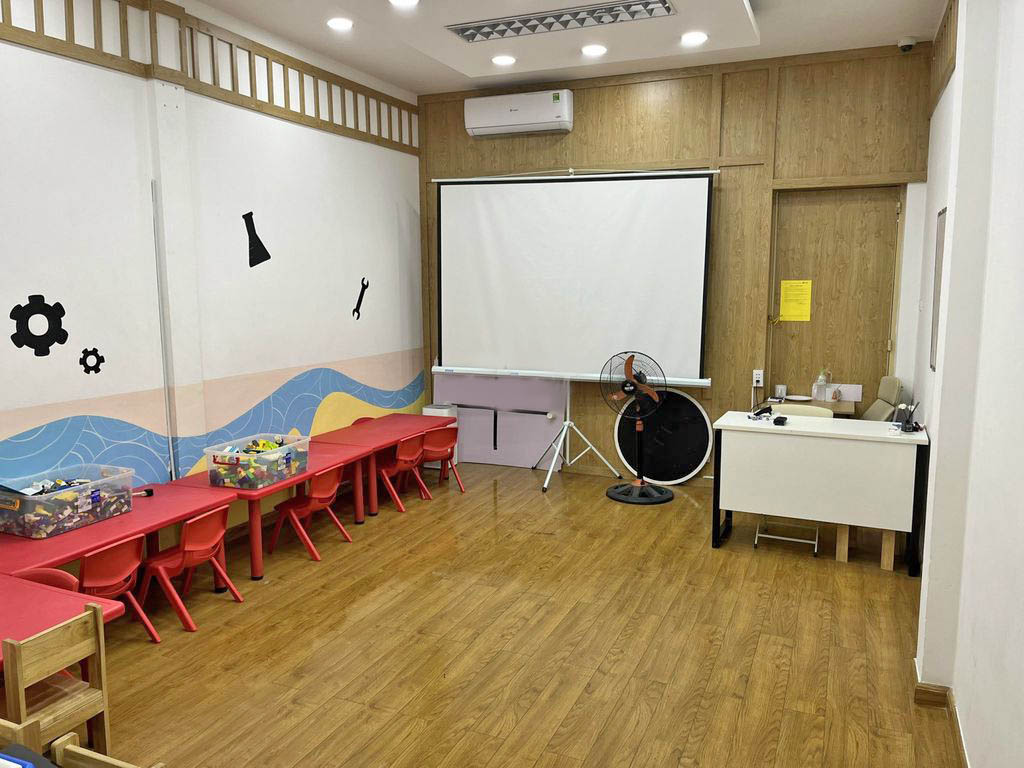 Cho Thuê Nguyên Căn MT Sư Vạn Hạnh, P.12, Quận 10
